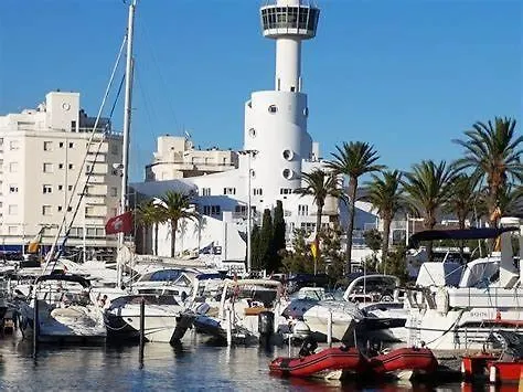 شقة Kar15-Beach Front, See Views, Wifi, Dowtown إمبوريابرافا